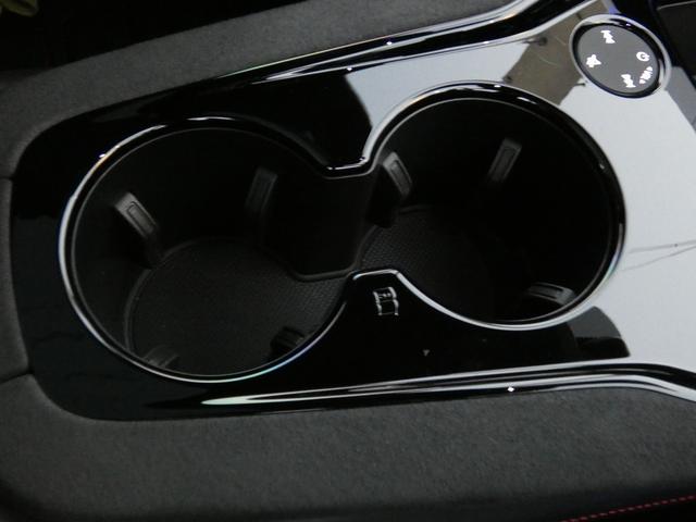 RS e-トロンGT ベースグレード 5スポークコンケーブモジュールブラック21インチアルミ ブラックAudiリングス&ブラックスタイリングパッケージ タングステンカーバイトコーティングブレーキ RSデザインパッケージレッド(41枚目)