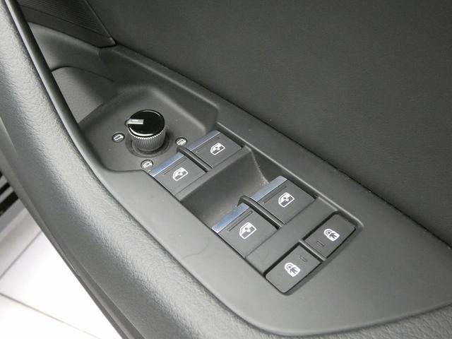 A7スポーツバック アシスタンスパッケージ HDマトリクスLEDヘッドライト アウディレーザーライトパッケージ 4ゾーンデラックスオートマチックエアコンディショナー アシスタンスパッケージ アダプティブウインドウワイパー(45枚目)