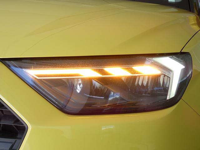 Ａ１スポーツバック ２５ＴＦＳＩ　コントラストルーフ　ＬＥＤパッケージ　アシスタンスパッケージ　コンビニエンスパッケージ　ナビゲーションパッケージ　リアビューカメラ　コーナーセンサー　フロントシートヒーター　バーチャルコックピット（51枚目）
