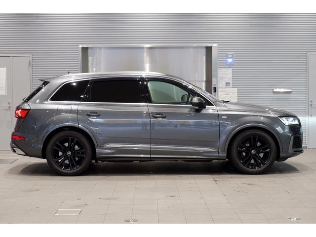 Q7 55TFSIクワトロ Sライン プレミアムパッケージ Bang&Olufsen3Dサウンドシステム HDマトリクスLEDヘッドライトAudiレーザーライト アダプティブクルーズコントロール 3列シート アダプティブエアサスペンション(8枚目)