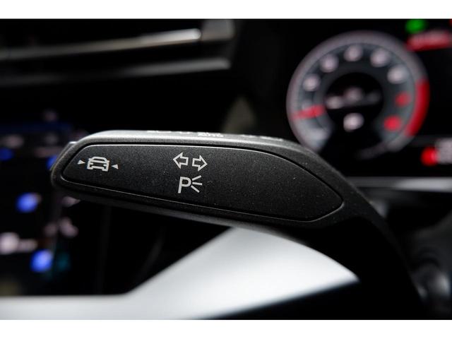 �E�B���J�[���o�[�̓n���h�������̃��o�[�ő��삵�܂��B