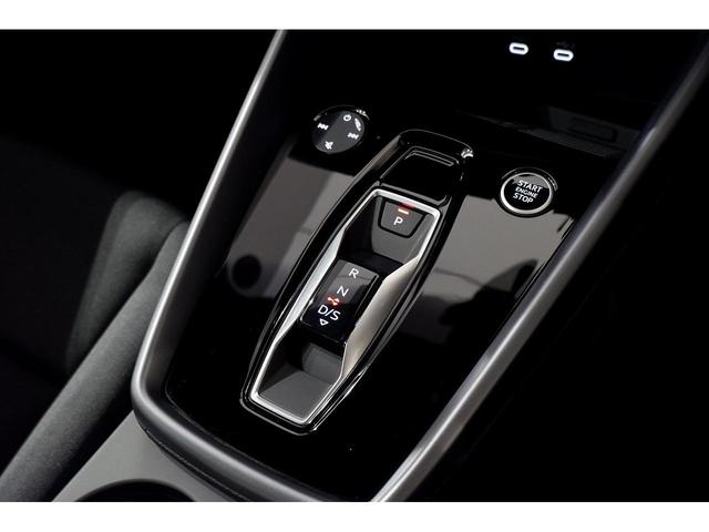 �^�]�ȃh�A����g�����N�Q�[�g���J���ł��܂��B