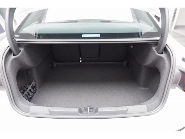 ���l�⃉�Q�b�W�X�y�[�X�ɍ��킹�đ��ʂȃA�����W���\�ł��B