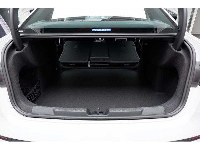 �����V�[�g��O���ɓ|���Α�e�ʂ̃��Q�b�W�X�y�[�X�ւƐ���ς�܂��B