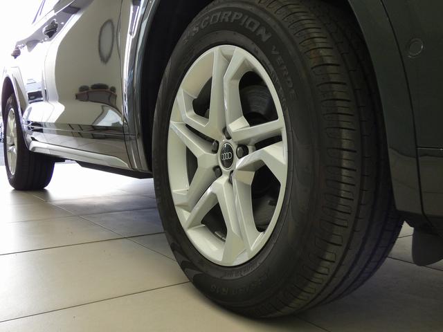 Ｑ５スポーツバック ４０ＴＤＩクワトロ　アドバンスド　４ＷＤ　電動シート　ＡＣＣ　サラウンドビューカメラ　メモリーナビ　衝突被害軽減ブレーキ　ＬＥＤライト　Ｐアシスト　Ｓヒーター（65枚目）