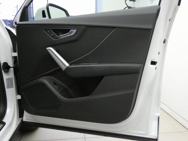 Ｑ２ ３５ＴＤＩアドバンスド　Ｂｌｕｅｔｏｏｔｈ　イモビライザー　衝突軽減ブレーキ　ＬＥＤヘッド　クリアランスソナー　ＡＢＳ　スマートキー　２．０ＥＴＣ　キーレスエントリー　バックモニター　ＵＳＢポート（21枚目）