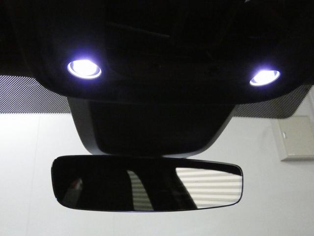 ＲＳ６アバント パフォーマンス ベースグレード　ブラックＡｕｄｉｒｉｎｇｓ＆カーボングロスブラックスタイリングパッケージ　Ｂａｎｇ＆Ｏｌｕｆｓｅｎ３Ｄアドバンストサウンドシステム　ＲＳスポーツエキゾーストシステム　ブレーキキャリパーレッド　エアサス（49枚目）