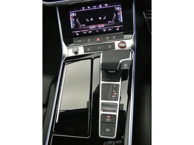 ���[���~���[�ɂ͎����hΉ@�\����������Ă��܂��B����ԗ��̃w�b�h���C�g��ῂ����Ȃ邱�Ƃ�����܂���B