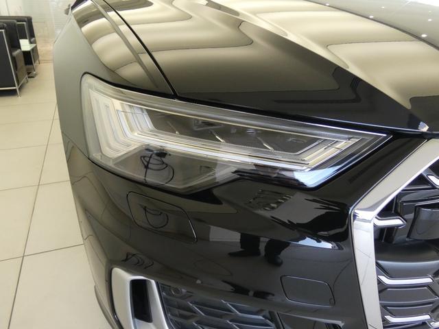 �傫���J������g�����N�͓d�����ł��B�{���{�^���������Ύԗ��̃��b�N���ł��܂��B