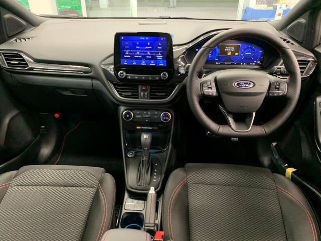 他 ヨーロッパフォード ヨーロッパフォード ｐｕｍａ ｓｔ ｌｉｎｅ１ ０ｅｃｏｂｏｏｓｔ ７ｄｃｔの中古車詳細 中古車検索ならkurutown クルタウン