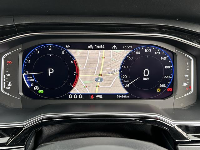 ポロ TSI Rライン ワンオーナー LEDヘッドライト 純正ナビゲーション バックカメラ 純正アルミホイール ドライブレコーダー ワイヤレス充電(24枚目)