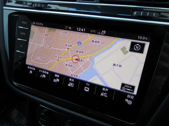 ティグアン ＴＳＩ　Ｒライン　ブラックスタイル　ワンオーナー　禁煙車　特別仕様車ブラックスタイル　ＬＥＤヘッドライト　ＴＶチューナー　液晶メーター　ＣＤ、ＤＶＤ対応　純正ナビゲーション（18枚目）