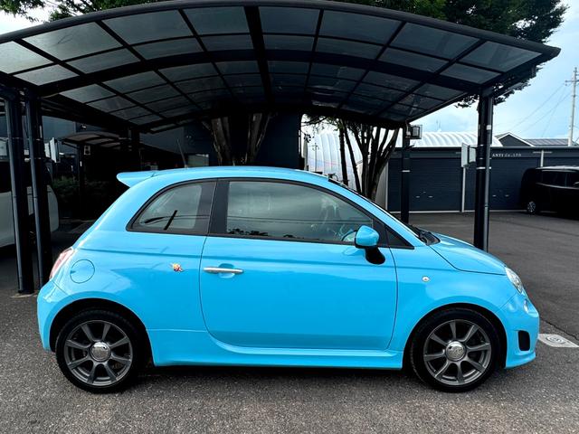 アバルト500(アバルト)ベースグレード 左ハンドル 5MT アバルト500(アバルト)ベースグレード 左ハンドル 5MT
