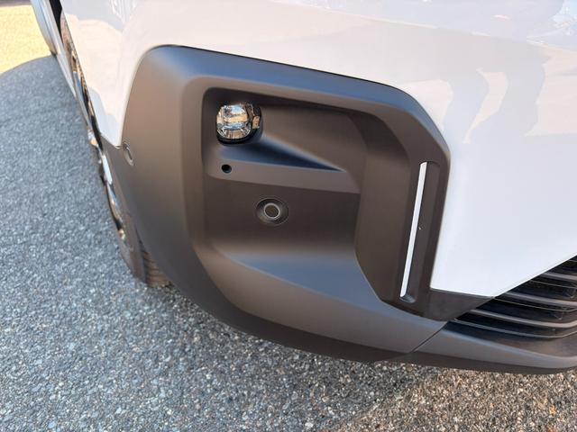 ベルランゴ マックス ブルーHDi 新車保証継承車両/禁煙車/アクティブクルーズコントロール/アップルカープレイ・アンドロイドオート/純正18インチアロイホイール(11枚目)