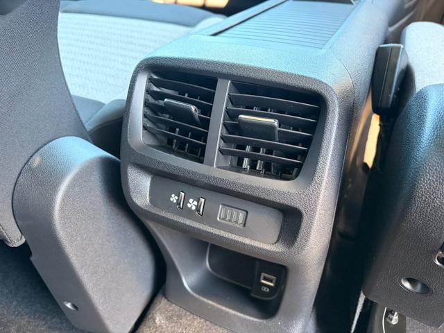 ベルランゴ マックス ブルーHDi 新車保証継承車両/禁煙車/アクティブクルーズコントロール/アップルカープレイ・アンドロイドオート/純正18インチアロイホイール(20枚目)