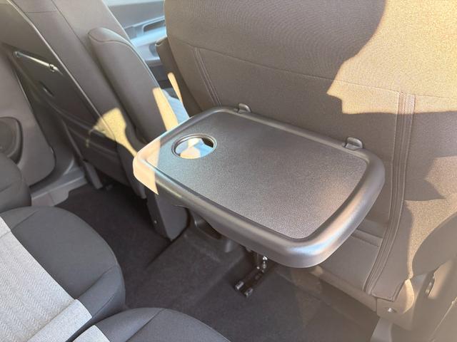 ベルランゴ マックス ブルーHDi 新車保証継承車両/禁煙車/アクティブクルーズコントロール/アップルカープレイ・アンドロイドオート/純正18インチアロイホイール(22枚目)