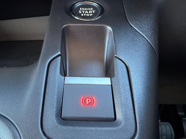 ベルランゴ マックス ブルーHDi 新車保証継承車両/禁煙車/アクティブクルーズコントロール/アップルカープレイ・アンドロイドオート/純正18インチアロイホイール(50枚目)