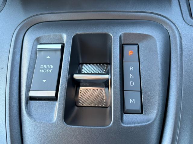 ベルランゴ マックス ブルーHDi 新車保証継承車両/禁煙車/アクティブクルーズコントロール/アップルカープレイ・アンドロイドオート/純正18インチアロイホイール(51枚目)