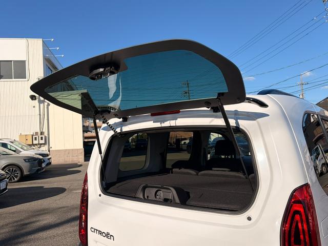 ベルランゴ マックス ブルーHDi 新車保証継承車両/禁煙車/アクティブクルーズコントロール/アップルカープレイ・アンドロイドオート/純正18インチアロイホイール(56枚目)