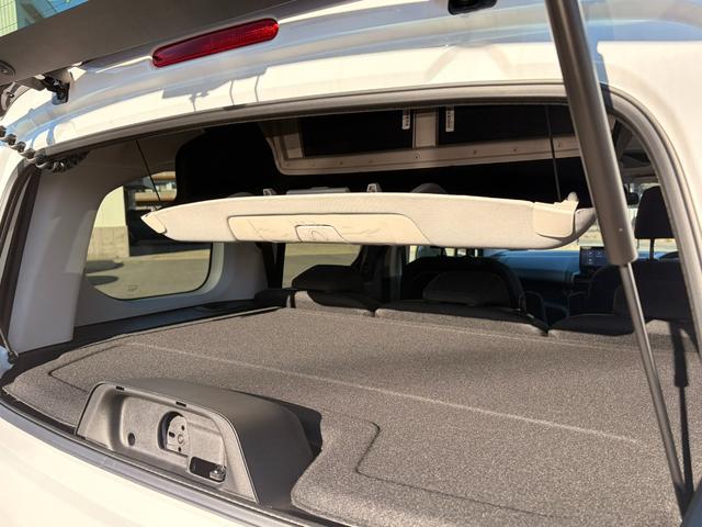 ベルランゴ マックス ブルーHDi 新車保証継承車両/禁煙車/アクティブクルーズコントロール/アップルカープレイ・アンドロイドオート/純正18インチアロイホイール(57枚目)