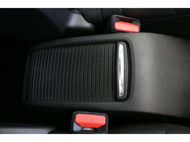 C3 エアクロス シャインパック ブルーHDi 新車保証継承 ETC バックモニター スマートキー パノラミックサンルーフ グリップコントロール LEDヘッドライト クルーズコントロール オートエアコン LEDヘッドライト AppleCarPlay(23枚目)