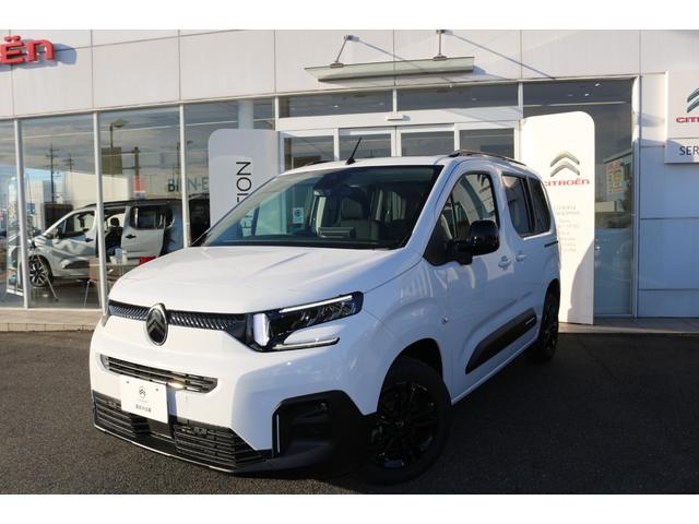 ベルランゴ マックス ブルーHDi 新車保証継承/禁煙車/修復歴無/LEDヘッドライト/ステアリングヒーター/バックカメラ/純正16インチアルミホイール/アクティブクルーズコントロール/パノラミックガラスルーフ(6枚目)