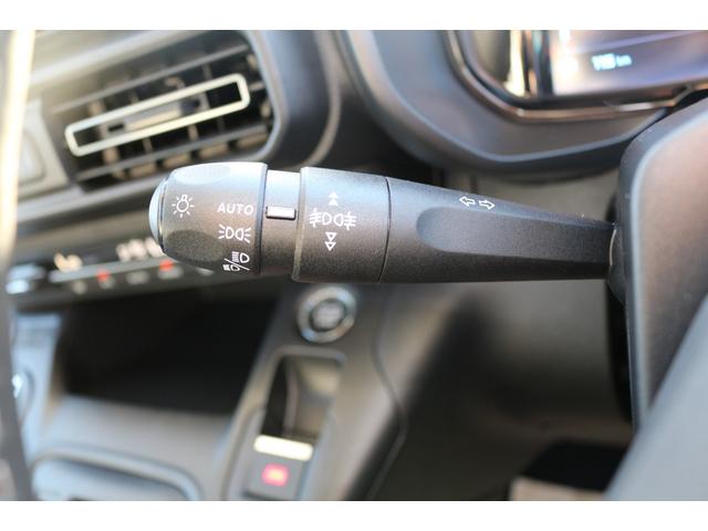 ベルランゴ マックス ブルーHDi 新車保証継承/禁煙車/修復歴無/LEDヘッドライト/ステアリングヒーター/バックカメラ/純正16インチアルミホイール/アクティブクルーズコントロール/パノラミックガラスルーフ(27枚目)