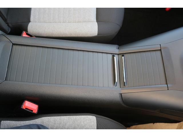 ベルランゴ マックス ブルーHDi 新車保証継承/禁煙車/修復歴無/LEDヘッドライト/ステアリングヒーター/バックカメラ/純正16インチアルミホイール/アクティブクルーズコントロール/パノラミックガラスルーフ(31枚目)