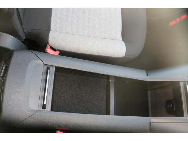 ベルランゴ マックス ブルーHDi 新車保証継承/禁煙車/修復歴無/LEDヘッドライト/ステアリングヒーター/バックカメラ/純正16インチアルミホイール/アクティブクルーズコントロール/パノラミックガラスルーフ(32枚目)