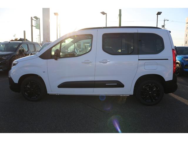 ベルランゴ マックス ブルーHDi 新車保証継承/禁煙車/修復歴無/LEDヘッドライト/ステアリングヒーター/バックカメラ/純正16インチアルミホイール/アクティブクルーズコントロール/パノラミックガラスルーフ(55枚目)