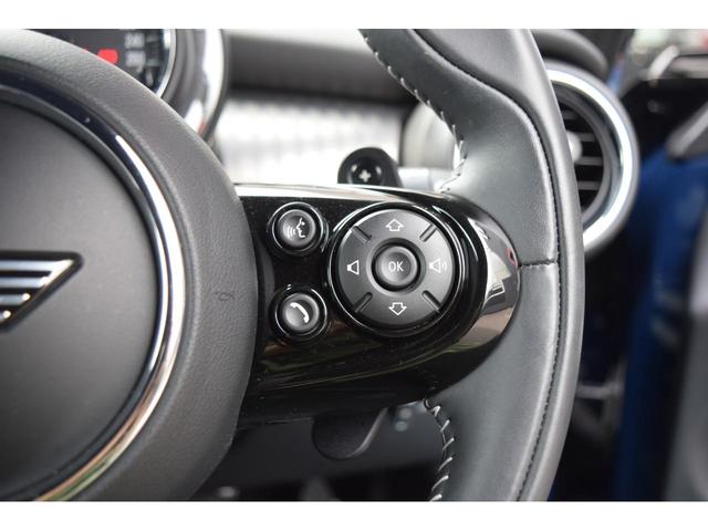クーパーS INI YOURS純正レザーシート 純正バックカメラ 純正シートヒーター 正規認定中古車(14枚目)