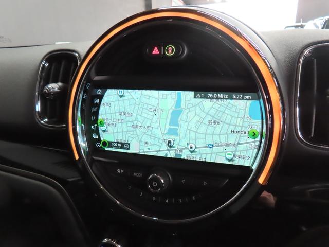 クーパーＤ　クロスオーバー　アダティブクルーズコントロール／オール４／ＬＥＤヘッドライト／ＡＵＴＯライト／電動格納ミラー／バックカメラ／ＥＴＣ付き／アイドリングストップ／スマートキー／オットマン(2枚目)