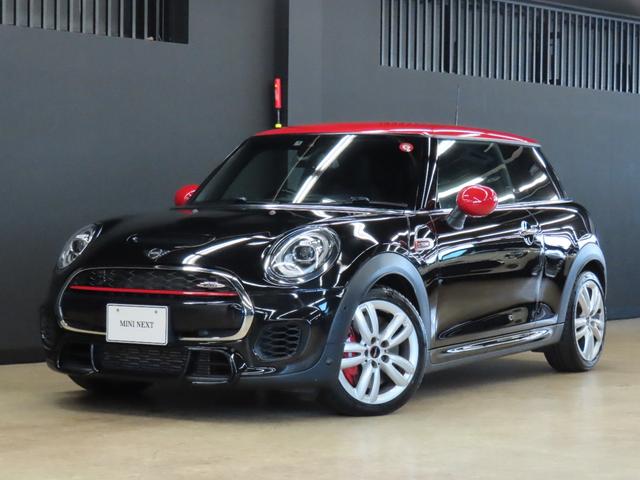 ジョンクーパーワークス　ＪＯＨＮ　ＣＯＯＰＥＲ　ＷＯＲＫＳ／アダプティブクルーズコントロール／ＬＥＤヘッドライト／ＡＵＴＯライト／電動格納ミラー／バックカメラ／ＥＴＣ付き／アイドリングストップ／スマートキー(2枚目)