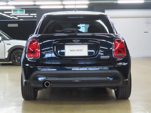 ＭＩＮＩ クーパー　５ＤＯＯＲ／エニグマティックブラック／アダプティブクルーズコントロール／衝突軽減ブレーキ／Ａｐｐｌｅ　ｃａｒ　ｐｌａｙ／純正バックカメラ／ＥＴＣ付／ＬＥＤヘッドライト／ＡＵＴＯライト／ＡＵＴＯワイパー（57枚目）
