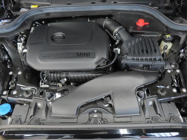 ＭＩＮＩ クーパー　５ＤＯＯＲ／エニグマティックブラック／アダプティブクルーズコントロール／衝突軽減ブレーキ／Ａｐｐｌｅ　ｃａｒ　ｐｌａｙ／純正バックカメラ／ＥＴＣ付／ＬＥＤヘッドライト／ＡＵＴＯライト／ＡＵＴＯワイパー（61枚目）