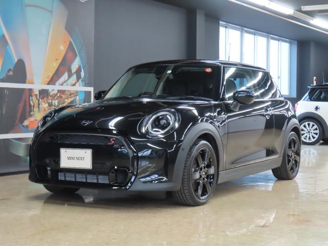 ＭＩＮＩ クーパーＳ　クラシック・トリム　３ＤＯＯＲ／エニグマティックブラック／禁煙車／Ａｐｐｌｅ　ｃａｒ　ｐｌａｙ／衝突軽減ブレーキ／純正バックカメラ／ＥＴＣ付／ＬＥＤヘッドライト／ＡＵＴＯライト／ＡＵＴＯワイパー／コンフォートアクセス（58枚目）