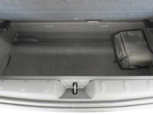 MINI クーパーC フェイバリット・トリム 3DOOR/オーシャンウェーブグリーン/Apple car play/ヘッドアップディスプレイ/アダプティブクルーズコントロール/衝突軽減ブレーキ/純正ナビゲーション/純正バックカメラ/ETC付(45枚目)