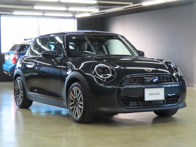 MINI クーパーC フェイバリット・トリム 3DOOR/レジェンドグレー/Apple car play/ヘッドアップディスプレイ/アダプティブクルーズコントロール/衝突軽減ブレーキ/純正ナビゲーション/純正バックカメラ/ETC付(47枚目)