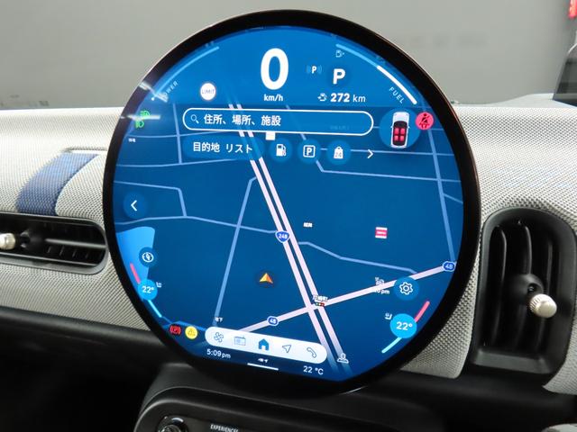 MINI クーパーC フェイバリット・トリム 3DOOR/チリレッド/Apple car play/ヘッドアップディスプレイ/アダプティブクルーズコントロール/衝突軽減ブレーキ/純正ナビゲーション/純正バックカメラ/ETC付(6枚目)