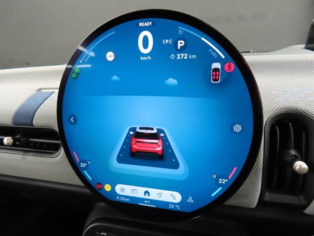 MINI クーパーC フェイバリット・トリム 3DOOR/チリレッド/Apple car play/ヘッドアップディスプレイ/アダプティブクルーズコントロール/衝突軽減ブレーキ/純正ナビゲーション/純正バックカメラ/ETC付(8枚目)