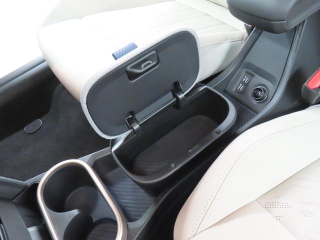 MINI クーパーC フェイバリット・トリム 3DOOR/チリレッド/Apple car play/ヘッドアップディスプレイ/アダプティブクルーズコントロール/衝突軽減ブレーキ/純正ナビゲーション/純正バックカメラ/ETC付(14枚目)