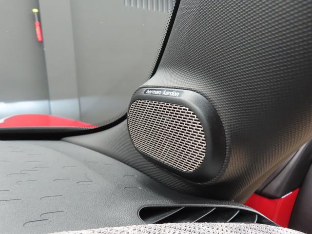 MINI クーパーC フェイバリット・トリム 3DOOR/チリレッド/Apple car play/ヘッドアップディスプレイ/アダプティブクルーズコントロール/衝突軽減ブレーキ/純正ナビゲーション/純正バックカメラ/ETC付(21枚目)