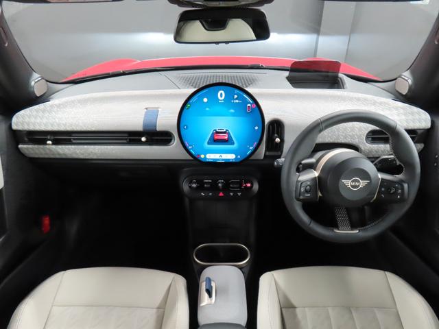 MINI クーパーC フェイバリット・トリム 3DOOR/チリレッド/Apple car play/ヘッドアップディスプレイ/アダプティブクルーズコントロール/衝突軽減ブレーキ/純正ナビゲーション/純正バックカメラ/ETC付(41枚目)