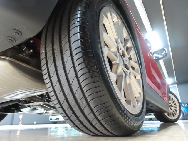 MINI クーパーC フェイバリット・トリム 3DOOR/チリレッド/Apple car play/ヘッドアップディスプレイ/アダプティブクルーズコントロール/衝突軽減ブレーキ/純正ナビゲーション/純正バックカメラ/ETC付(60枚目)