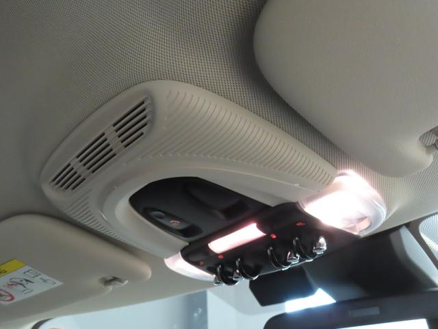 MINI クーパーD クラブマン クラブマン/エニグマティックブラック/認定中古車/アダプティブクルーズコントロール/衝突軽減ブレーキ/純正ナビゲーション/純正バックカメラ/ETC付/コンフォートアクセス/LEDヘッドライト/禁煙車(21枚目)