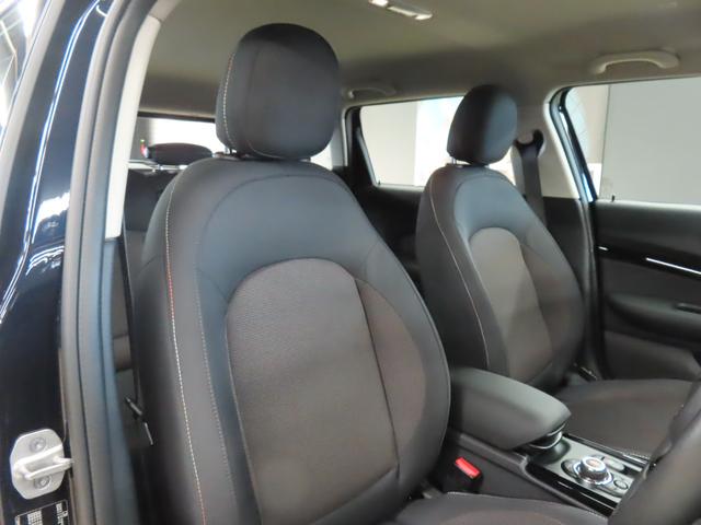 MINI クーパーD クラブマン クラブマン/エニグマティックブラック/認定中古車/アダプティブクルーズコントロール/衝突軽減ブレーキ/純正ナビゲーション/純正バックカメラ/ETC付/コンフォートアクセス/LEDヘッドライト/禁煙車(35枚目)