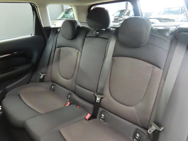 MINI クーパーD クラブマン クラブマン/エニグマティックブラック/認定中古車/アダプティブクルーズコントロール/衝突軽減ブレーキ/純正ナビゲーション/純正バックカメラ/ETC付/コンフォートアクセス/LEDヘッドライト/禁煙車(40枚目)
