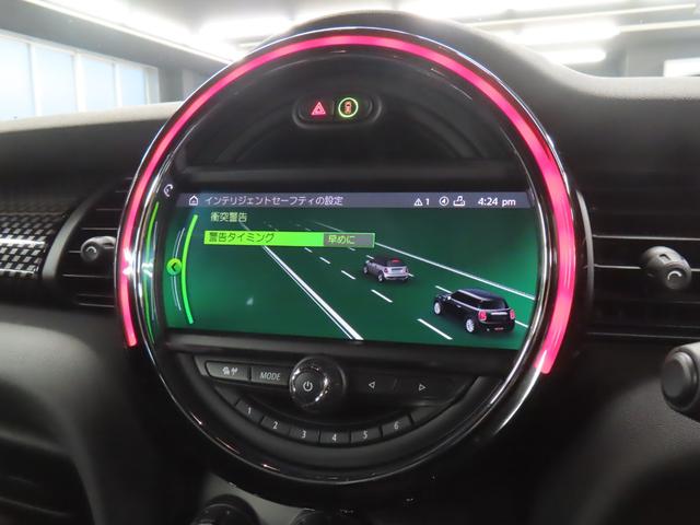 ＭＩＮＩ ジョンクーパーワークス　３ＤＯＯＲ／ジョンクーパーワークス／アダプティブクルーズコントロール／衝突軽減ブレーキ／純正ナビゲーション／純正バックカメラ／ＬＥＤヘッドライト／ＡＵＴＯライト／ＡＵＴＯワイパー／ＥＴＣ付（8枚目）