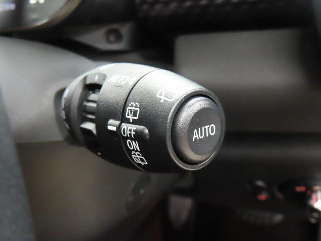 ＭＩＮＩ ジョンクーパーワークス　３ＤＯＯＲ／ジョンクーパーワークス／アダプティブクルーズコントロール／衝突軽減ブレーキ／純正ナビゲーション／純正バックカメラ／ＬＥＤヘッドライト／ＡＵＴＯライト／ＡＵＴＯワイパー／ＥＴＣ付（19枚目）