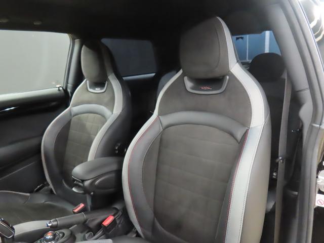 ＭＩＮＩ ジョンクーパーワークス　３ＤＯＯＲ／ジョンクーパーワークス／アダプティブクルーズコントロール／衝突軽減ブレーキ／純正ナビゲーション／純正バックカメラ／ＬＥＤヘッドライト／ＡＵＴＯライト／ＡＵＴＯワイパー／ＥＴＣ付（38枚目）